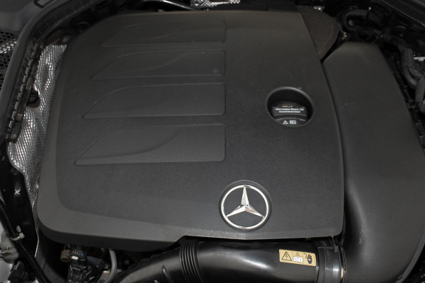2019 Mercedes-Benz C-Class C300 Sedan Image 24