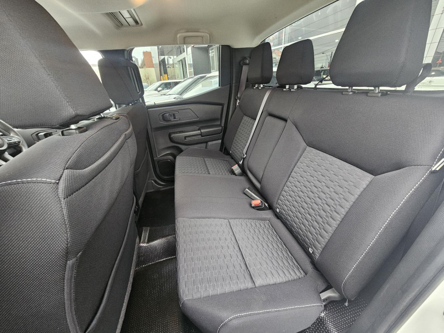2025 Mitsubishi Triton MV  GLX Cab Chassis Image 27