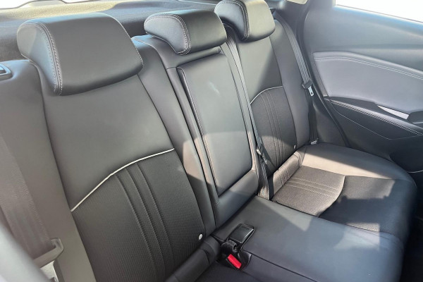 2020 MY0  Mazda CX-3 DK sTouring SUV Image 12