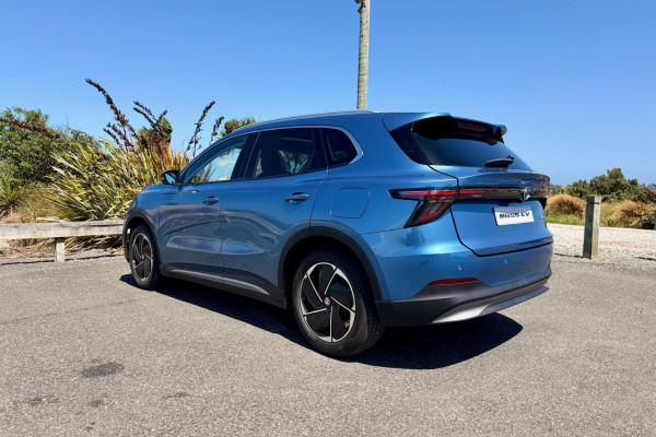 2026 MY25 MG MGS5 EV ZS3EM Essence 62 SUV Image 5
