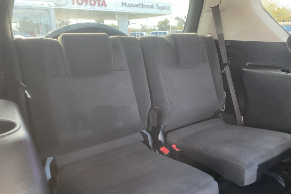 2018 Toyota LandCruiser Prado GDJ150R GXL SUV Image 19