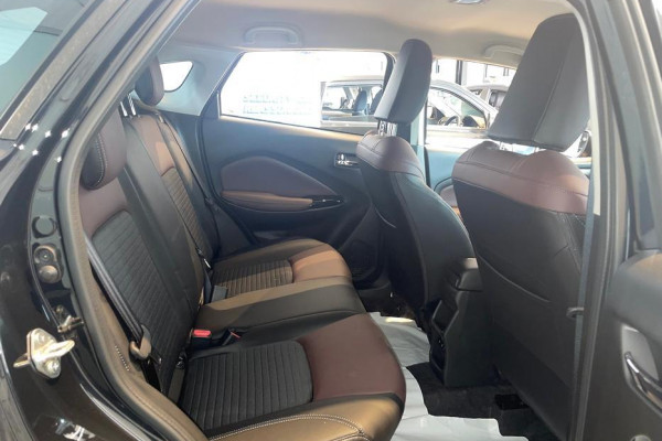 2025 Suzuki Fronx KW Hybrid Wagon Image 13