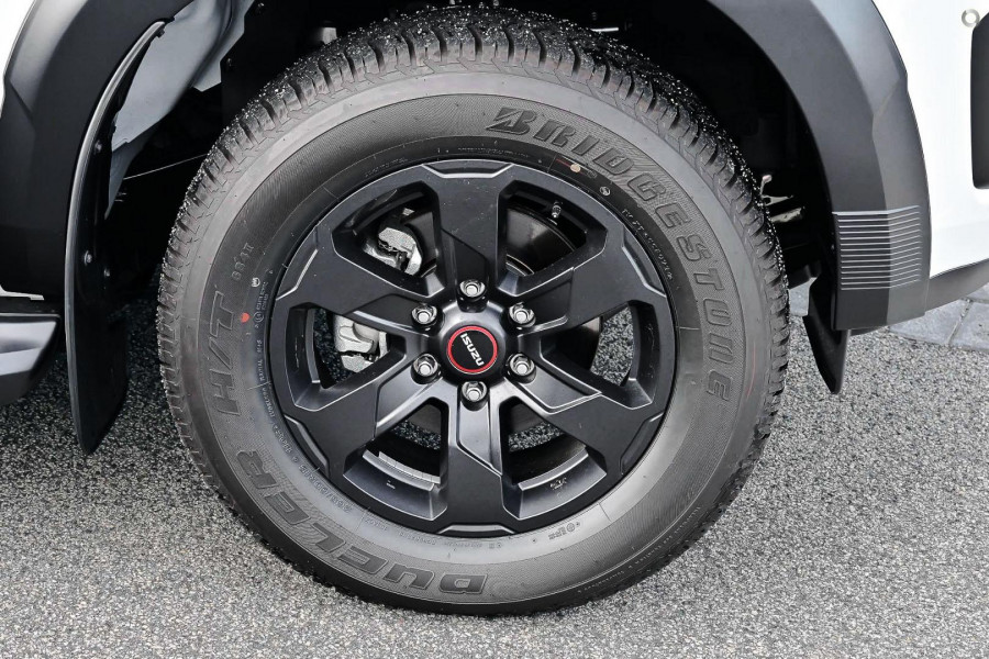 2026 MY25.5 Isuzu D-MAX RG X-TERRAIN Ute Image 9