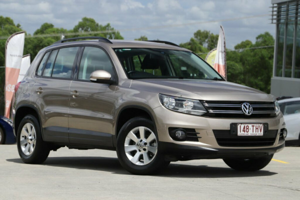 Volkswagen Tiguan 103TDI DSG 4MOTION Pacific 5N MY13.5