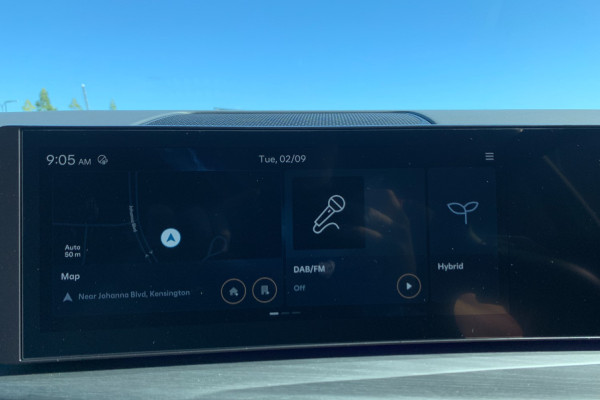 2026 Hyundai Santa Fe MX5.V2 Hybrid Elite SUV Image 16
