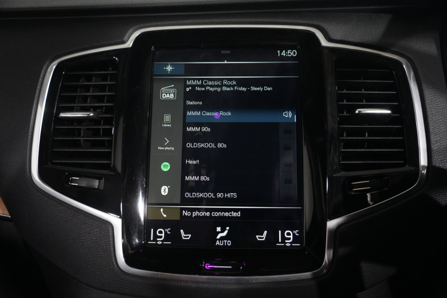 2021 Volvo XC90 L Series T6 Momentum SUV Image 22