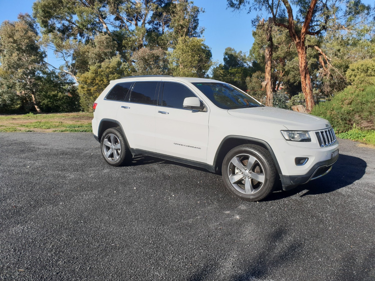Used 2015 Jeep Grand Cherokee Laredo A13310 Queanbeyan, NSW John