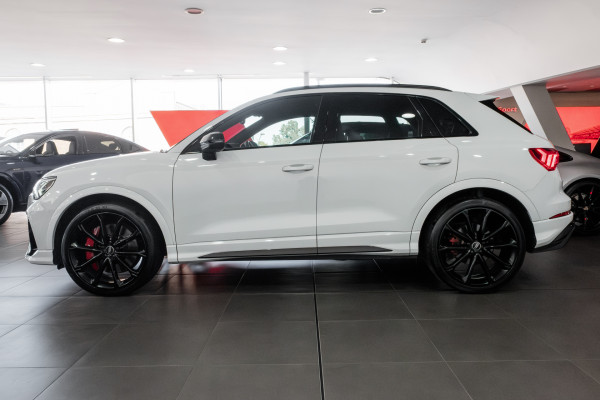 2021 MY22 Audi RS Q3 F3  SUV image 3