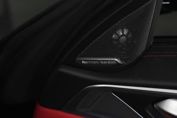 2022 BMW M4 Competition Convertible Image 51