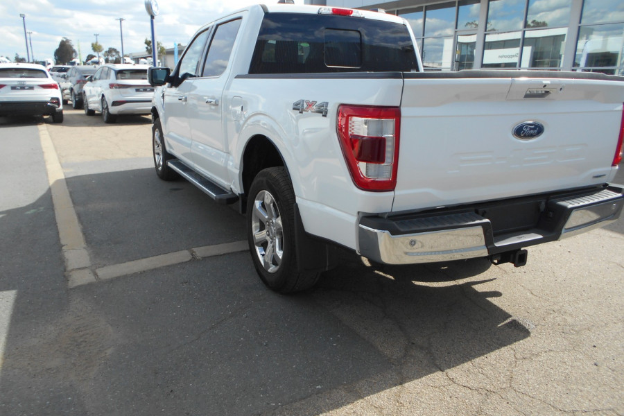2023 Ford F-150 No Series Lariat Dual Cab Image 20