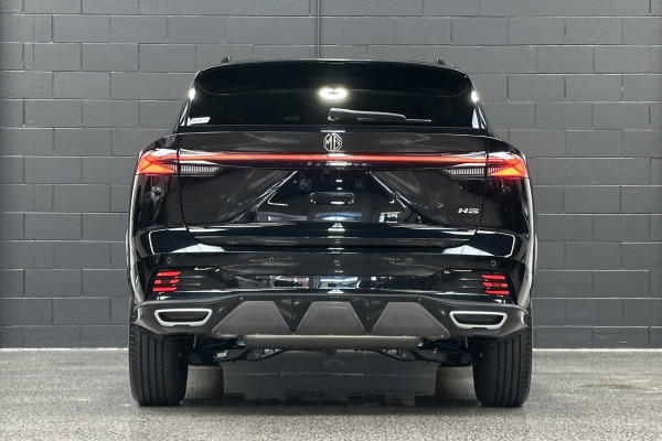 2026 MY25 MG HS AS33 Essence SUV Image 6