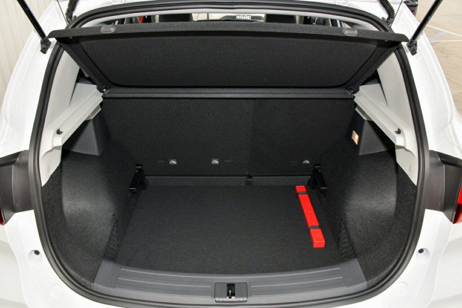 2024 MG ZST S13 Essence SUV Image 19
