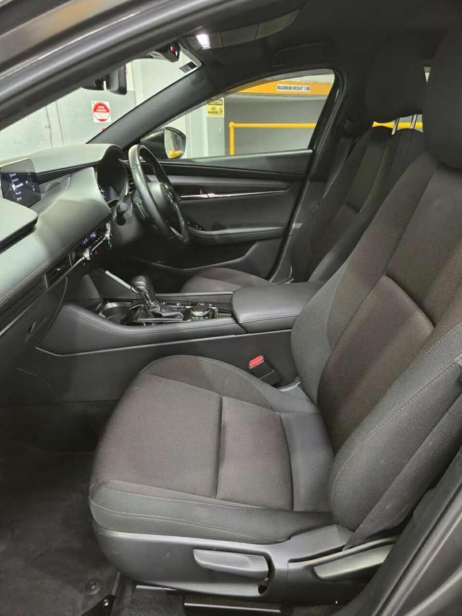 2023 Mazda 3 BP Series G20 Evolve Hatch Image 17