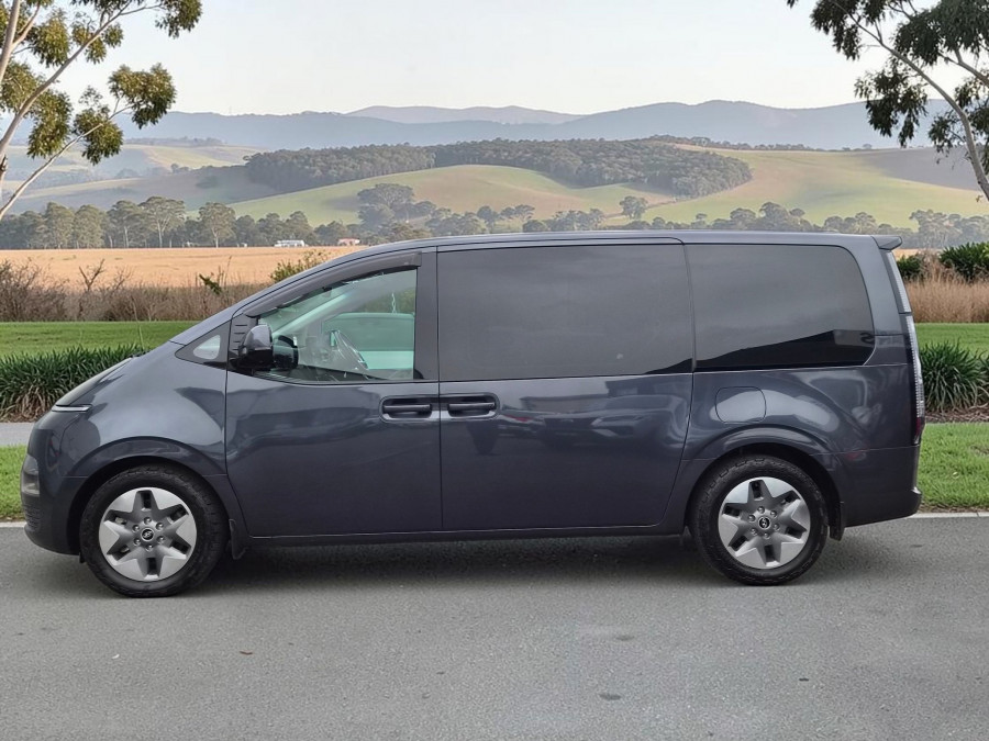 2023 Hyundai Staria US4.V2  People Mover Image 4