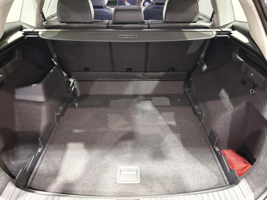 2025 Volkswagen Tayron R4 150TSI Life SUV Image 21
