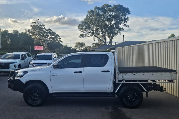 2020 Toyota HiLux  SR Dual Cab Cab Chassis