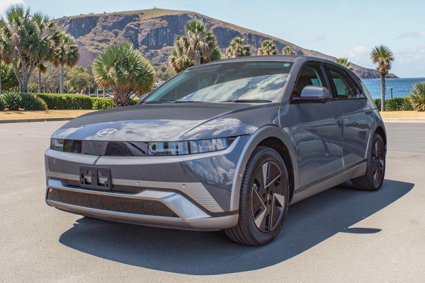 2026 Hyundai IONIQ 5 NE.V6  SUV Image 3