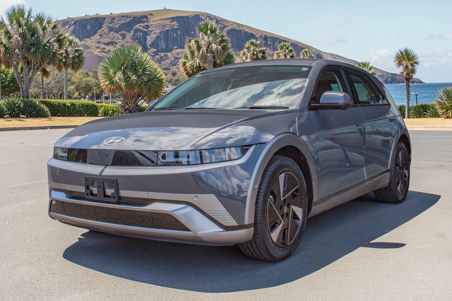 2026 Hyundai IONIQ 5 NE.V6  SUV Image 3