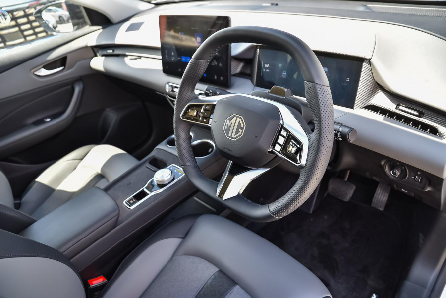 2026 MG MGS5 EV ZS3EM Essence 62 SUV Image 16