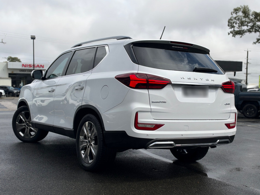 2021 SsangYong Rexton Y450 Ultimate SUV Image 2