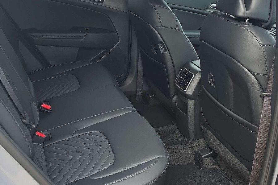 2026 Kia Sportage NQ5 PE GT-Line SUV Image 12