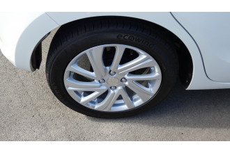 2023 Suzuki Swift AZ SERIES II GL NAVI Hatch