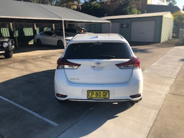 2015 Toyota Corolla ZRE182R Ascent Sport Hatchback