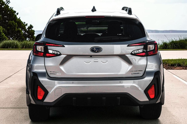 2024 Subaru Crosstrek G6X Hybrid S SUV Image 3