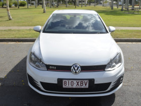 Volkswagen Golf GTI 7