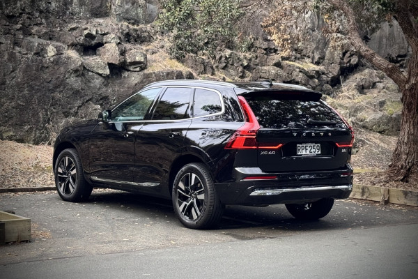 2026 Volvo XC60 UZ Plus B5 SUV Image 8