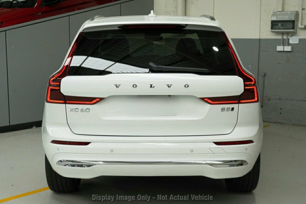 2026 Volvo XC60 UZ Plus B5 Bright SUV Image 7