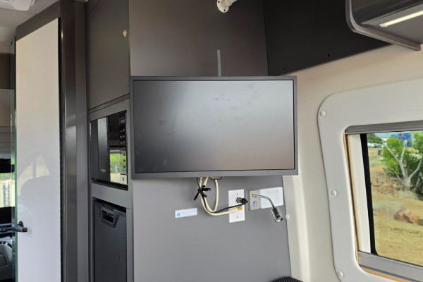 2026 LDV Deliver 9  Campervan Van Image 13