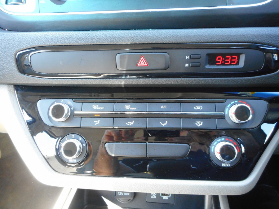 2018 Kia Carnival YP S Wagon Image 17