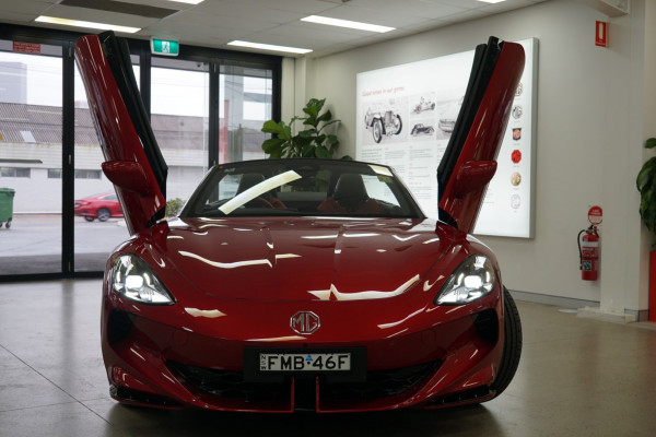 2024 MY24.5 MG Cyberster EC32  Convertible