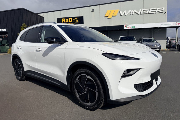 2026 MG MGS5 EV Essence 49 SUV Image 1