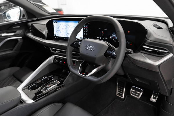 2025 Audi SQ5 GU  SUV image 6