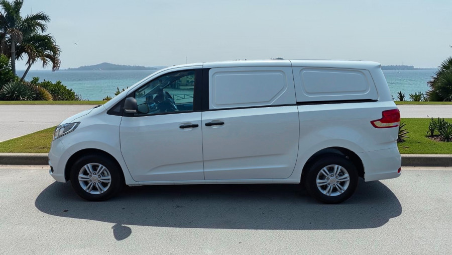 2026 MY25 LDV G10 SV7C + Van Image 8