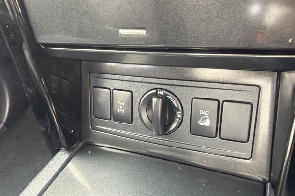 2014 Toyota LandCruiser Prado GDJ150R Altitude SUV Image 20