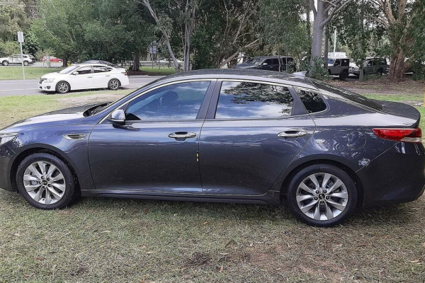 2017 Kia Optima JF Si Sedan Image 9