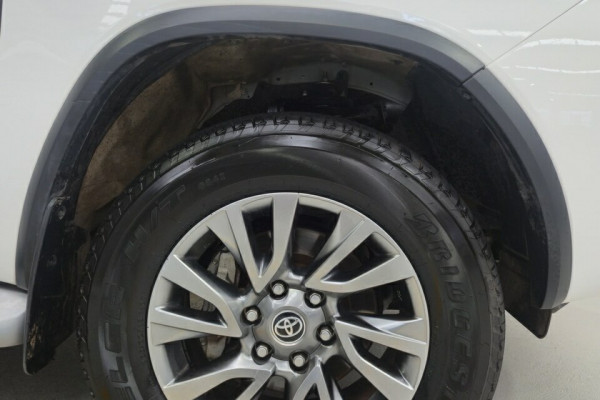 2021 Toyota Fortuner GUN156R Crusade SUV Image 9