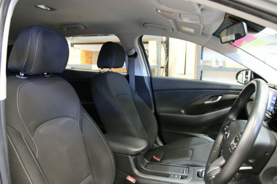 2020 Hyundai i30 PD2 Active Hatch Image 23