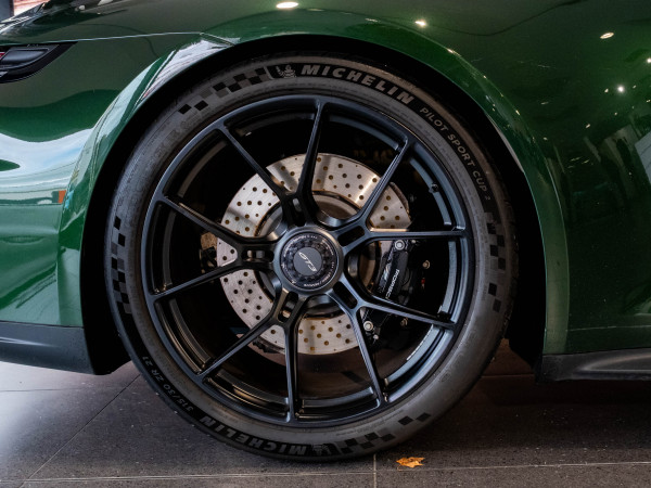 2025 Porsche 911 992 GT3 Coupe image 6