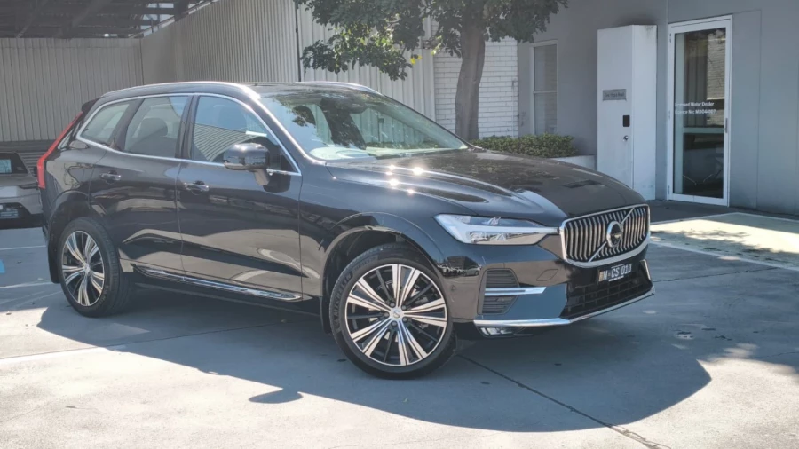2023 Volvo XC60 UZ Ultimate B5 Bright SUV Image 1