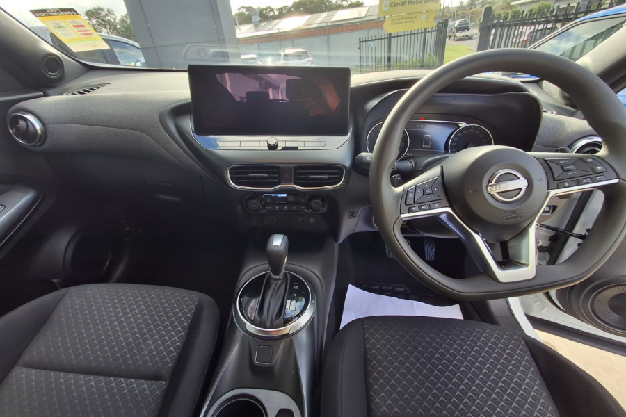 2024 Nissan JUKE F16 ST+ SUV Image 11