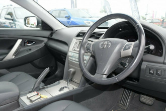 2011 Toyota Camry AHV40R Hybrid Luxury Sedan