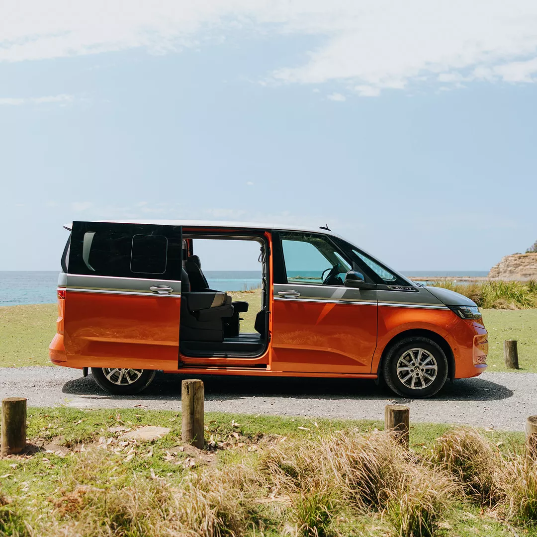Electric <strong> sliding doors and tailgate</strong> Image