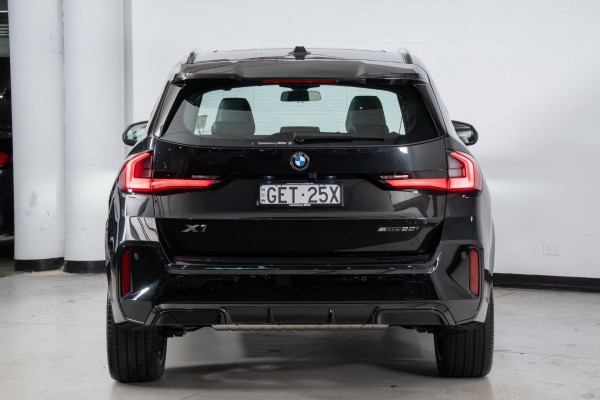 2026 BMW X1 U11 sDrive20i SUV image 3