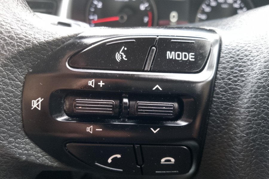 2023 MY22 Kia Stonic YB S SUV Image 21