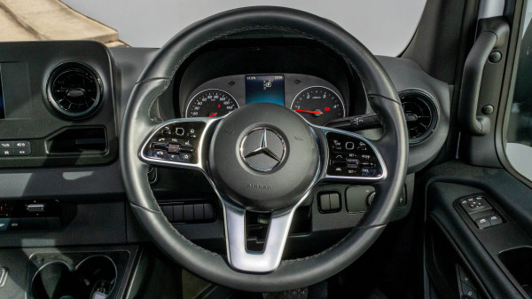 2024 Mercedes-Benz Sprinter VS30 Van image 22