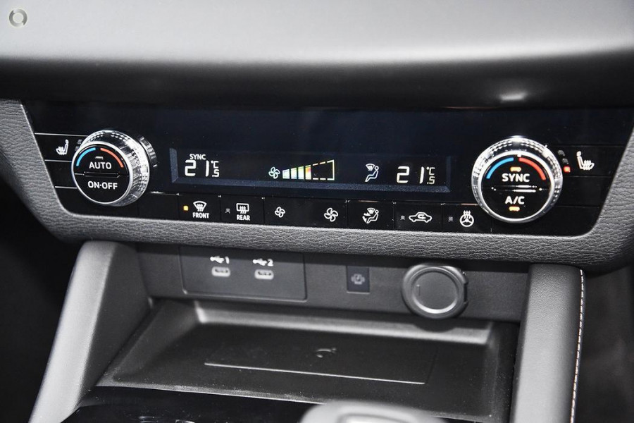 2025 Mitsubishi Outlander ZM Aspire SUV Image 12